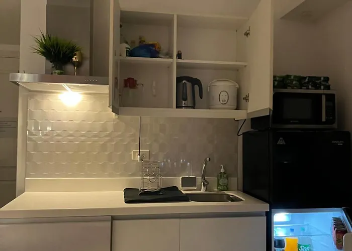 Aparthotel V&m Luxe Azure Staycation *
