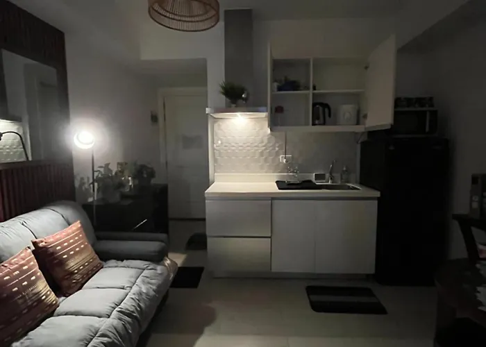 Aparthotel V&m Luxe Azure Staycation