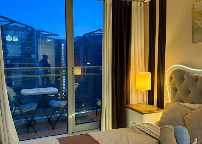 V&m Luxe Azure Staycation Aparthotel *