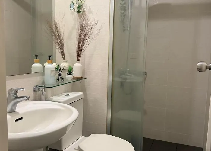 V&m Luxe Azure Staycation Manila